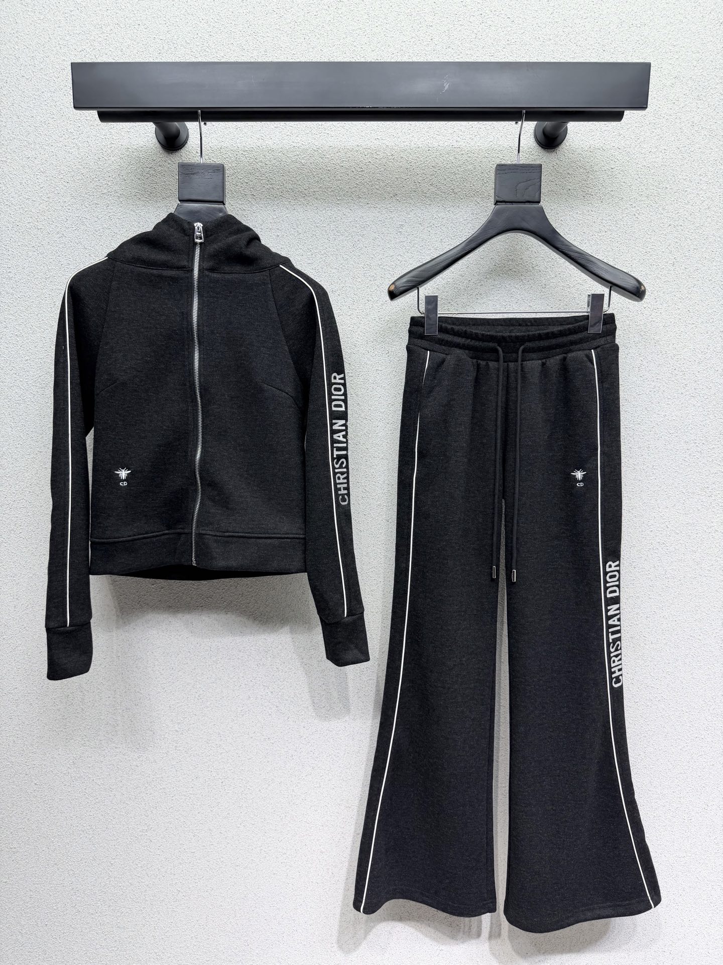 TOP Christian Dior  Hooded Jacket + Pants Set - 2 Color
