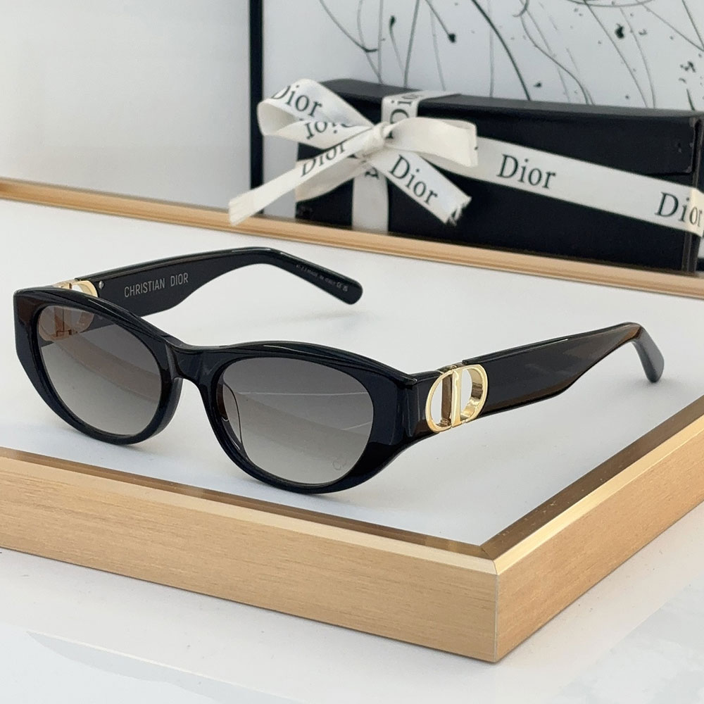Dior The Hollow Logo of The Mirror Leg  sunglasses Top quality (Perfect Replica）