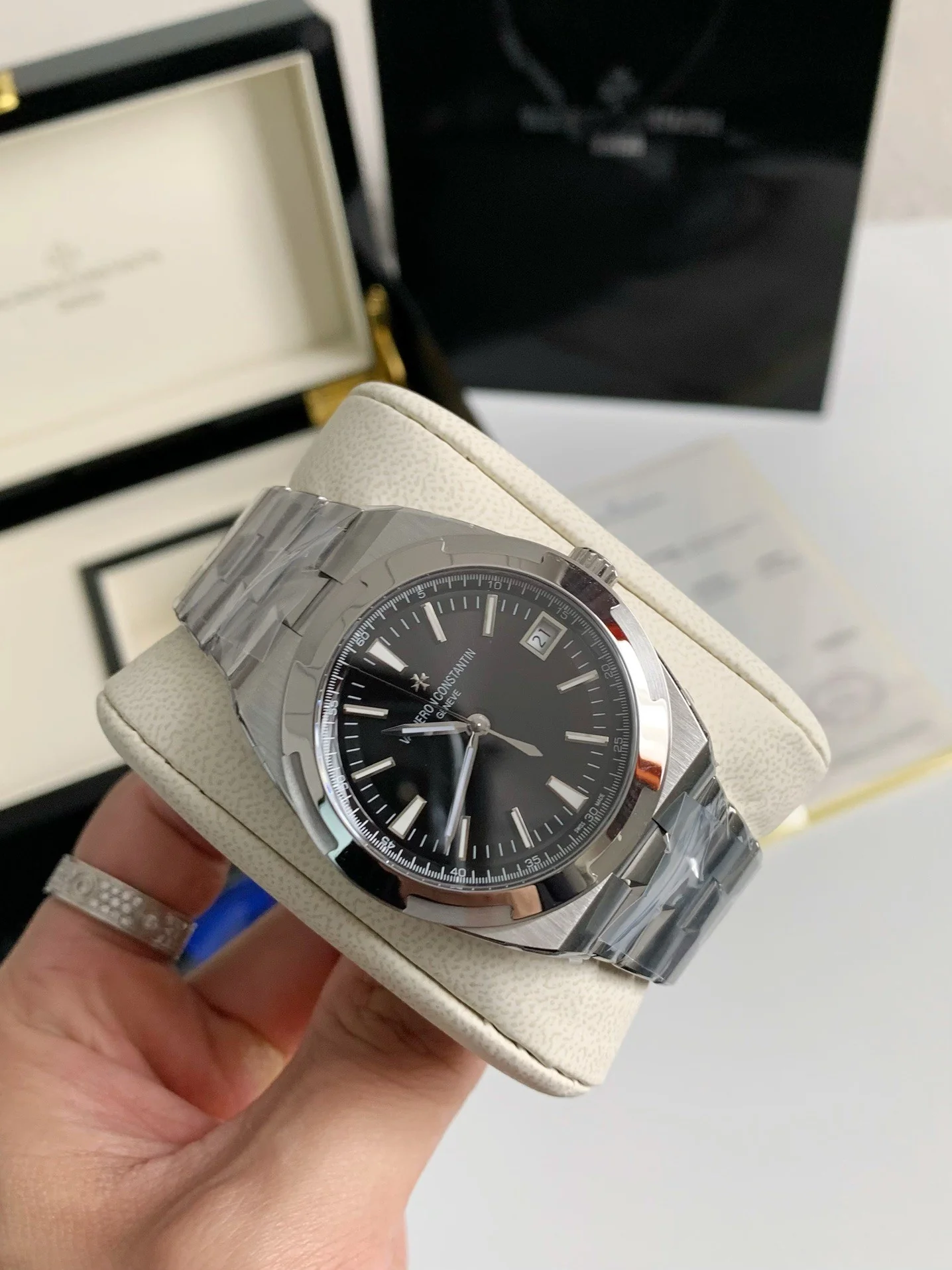 Luxury Automatic Mechanical Watch for Men, Stainless Steel Band Black Dial Date Window Business Sports Wristwatch