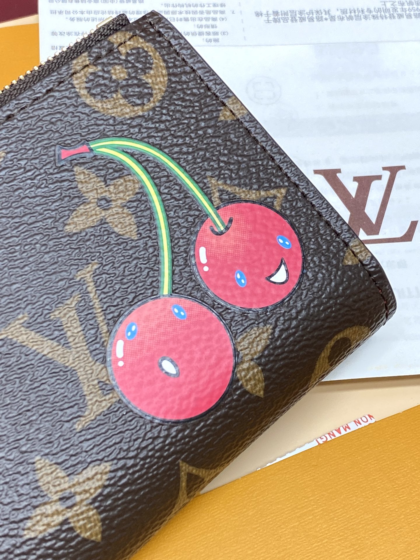 TOP Louis Vuitton LV Wallet Monogram with Cherry Pattern 11.5x1.5x9cm - Brown