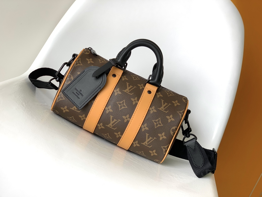 TOP Louis Vuitton LV Monogram Eclipse Reverse Keepall Bag 25cm-Brown