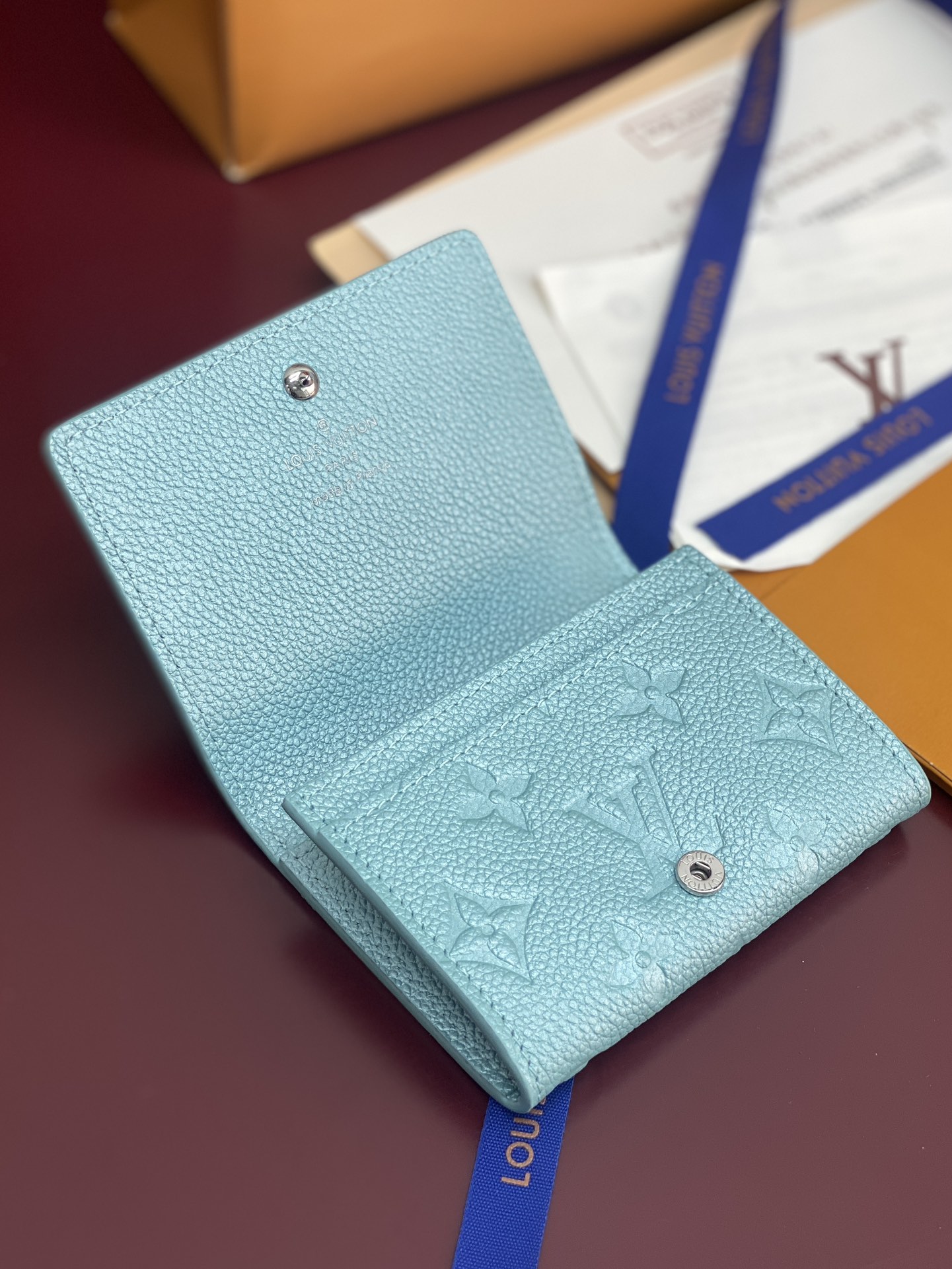 TOP Louis Vuitton LV Ski Card Holder 10.5x8x1cm - Pearlescent Blue