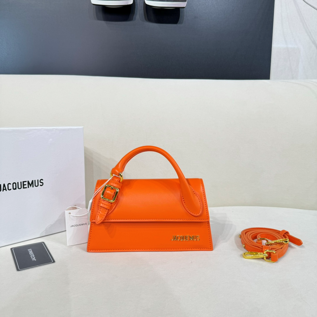 Jacquemus Le chiquito Leather Shoulder Handbag (Replica)