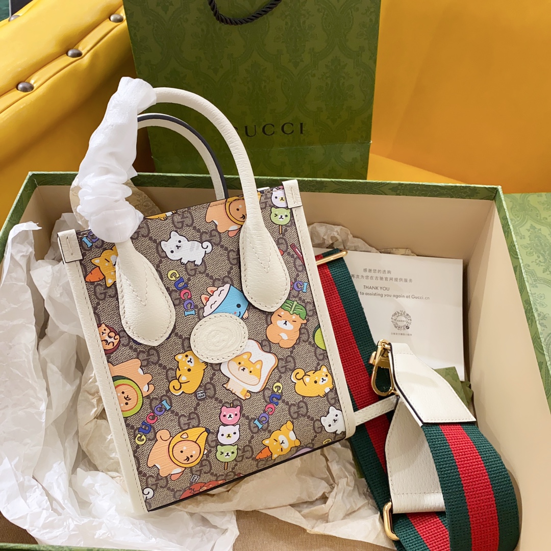 TOP GUCCI 𝗸𝗮𝘄𝗮𝗶𝗶 Tote Bags 16cm (W) x 20cm (H) x 7cm (D)