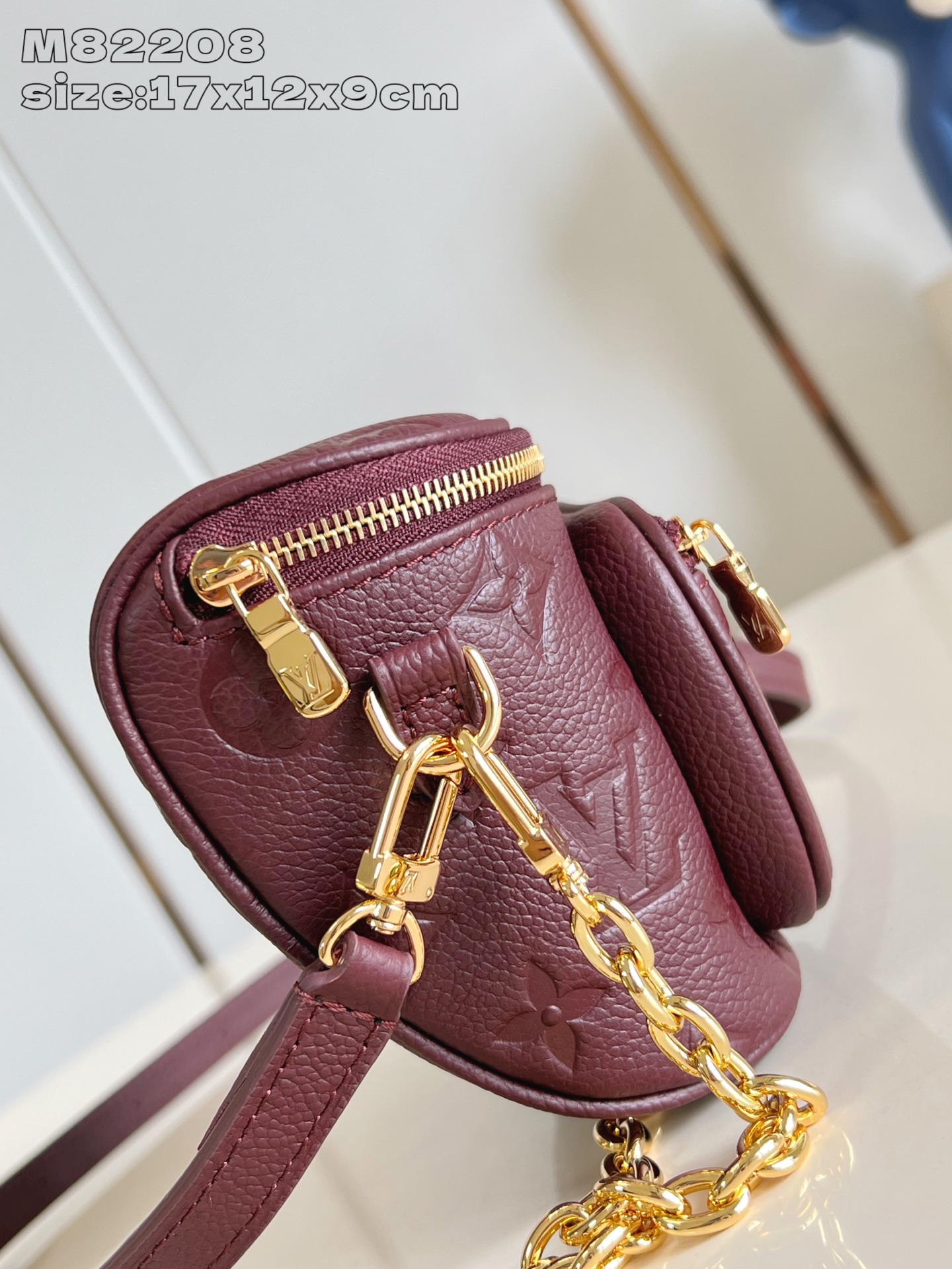 TOP Louis Vuitton LV Mini Bumbag 17 x 12 x 9.5 CM - Claret