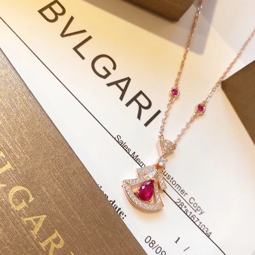 TOP BVLGARI Diva's Dream Ruby Necklace