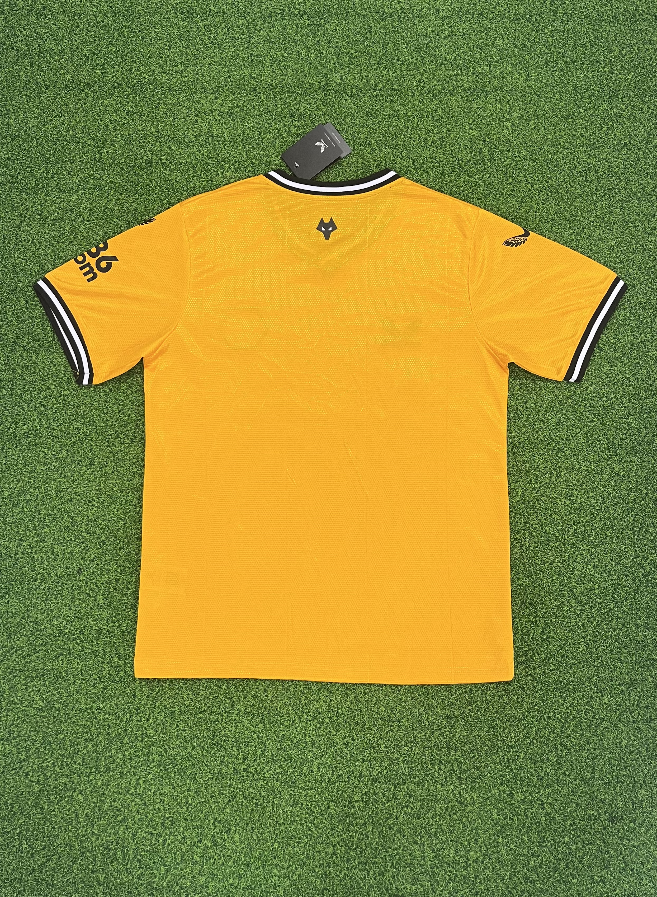 2425  Wolves Home  jersey.Player embroidery version