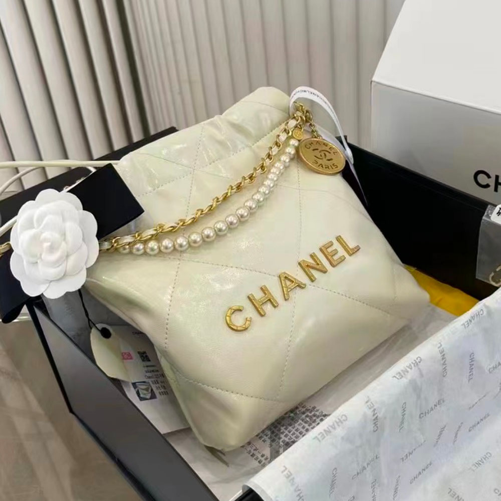 CHANEL Mini 23S Shiny Calfskin with Pearl Handbag AS3980(Replica)