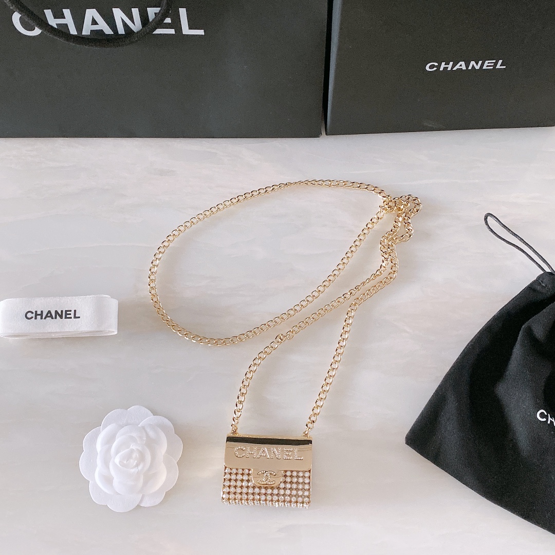 TOP CHANEL Waist Chain With Mini bag - Silver/Gold