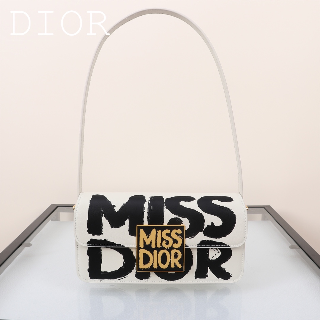 TOP Christian Dior Miss Dior Flap Bag 22 x 11 x 6cm -2 Colors