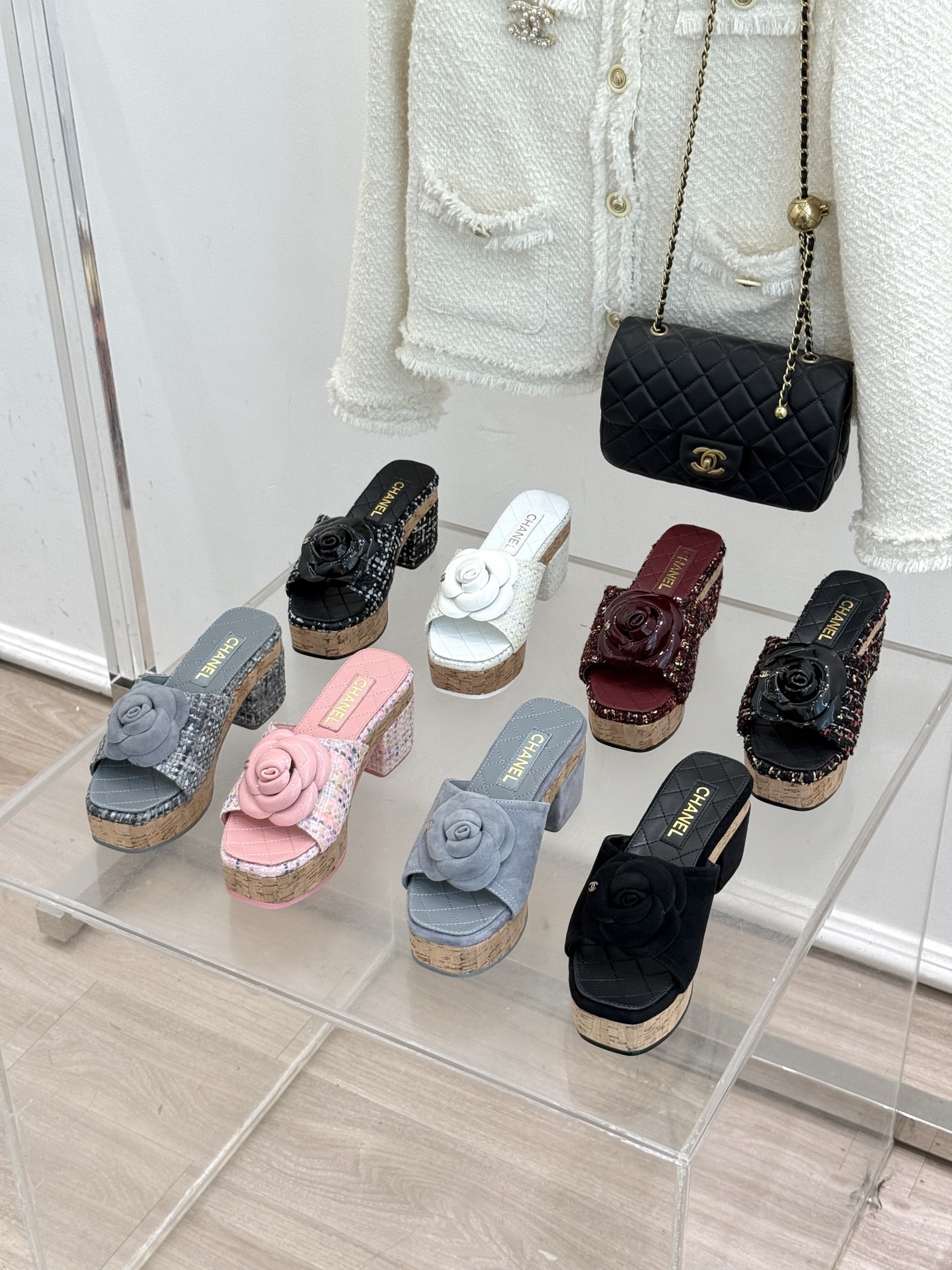 TOP CHANEL CC Thick Sole Slides - 8 Color