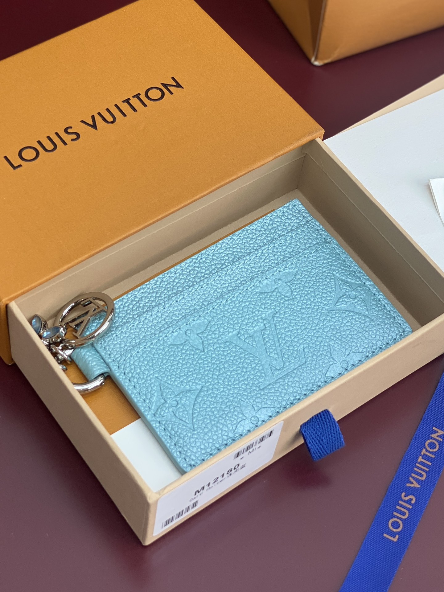 TOP Louis Vuitton LV Ski Charms Card Holder 10.2x7.3x0.3cm - Pearlescent Blue