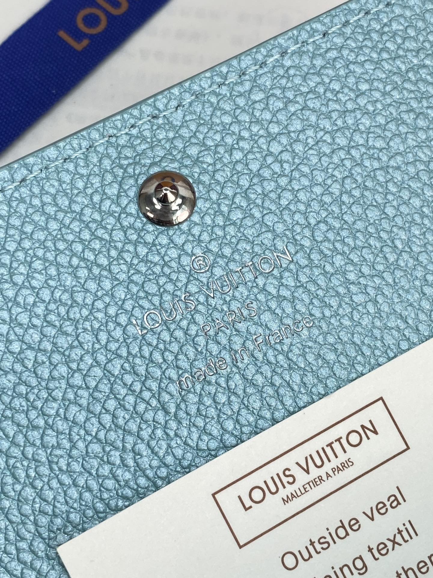 TOP Louis Vuitton LV Ski Card Holder 10.5x8x1cm - Pearlescent Blue