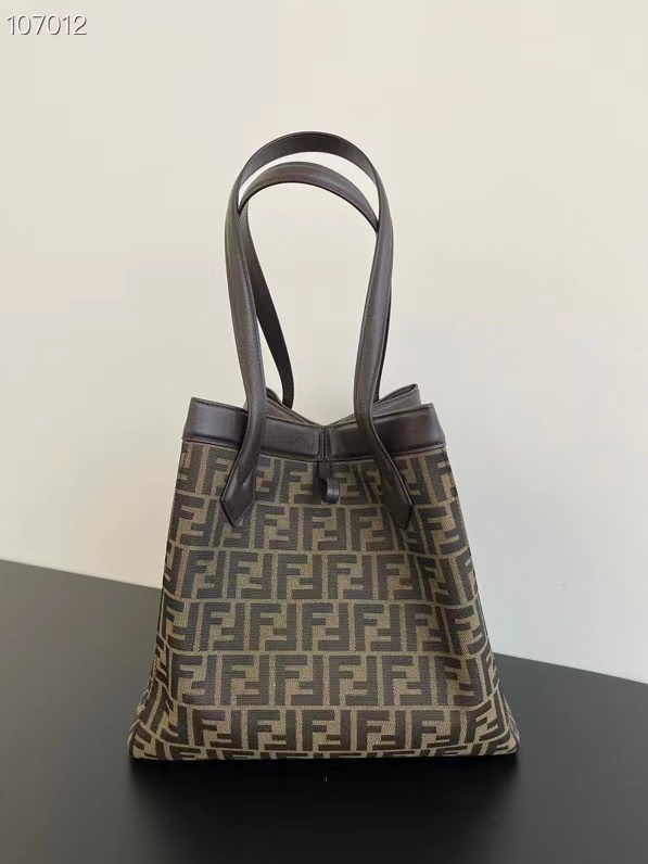 TOP FENDI Roll Bag 27cm - Brown