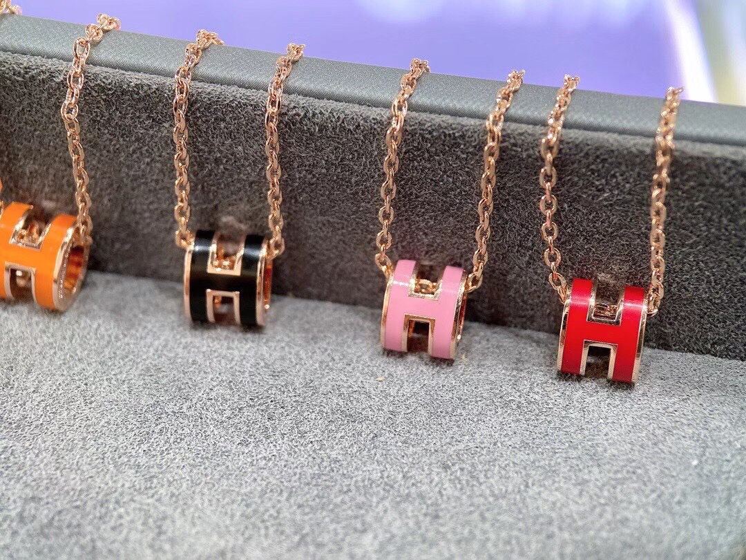 TOP HERMES Mini H Logo Necklace