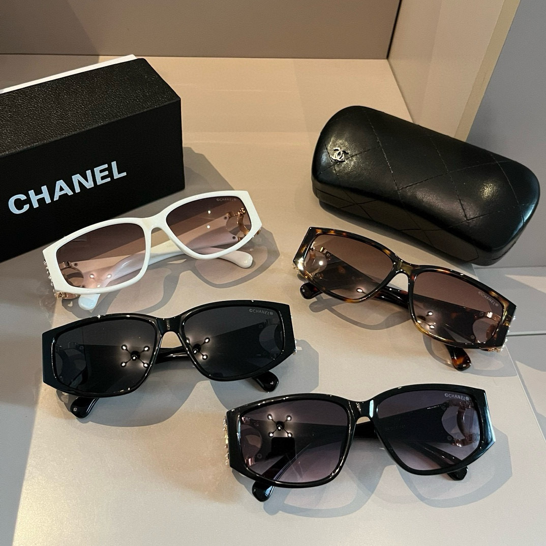 TOP CHANEL Sunglasses - 4 Colors