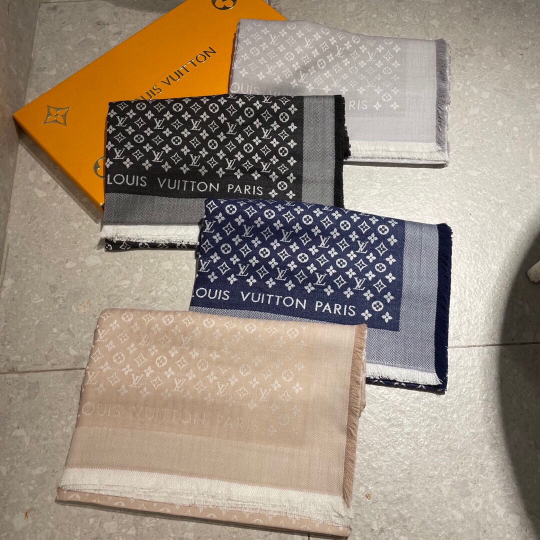 TOP Louis Vuitton LV Monogram Cashmere Scarf 120 x 120 cm - 4 Colors