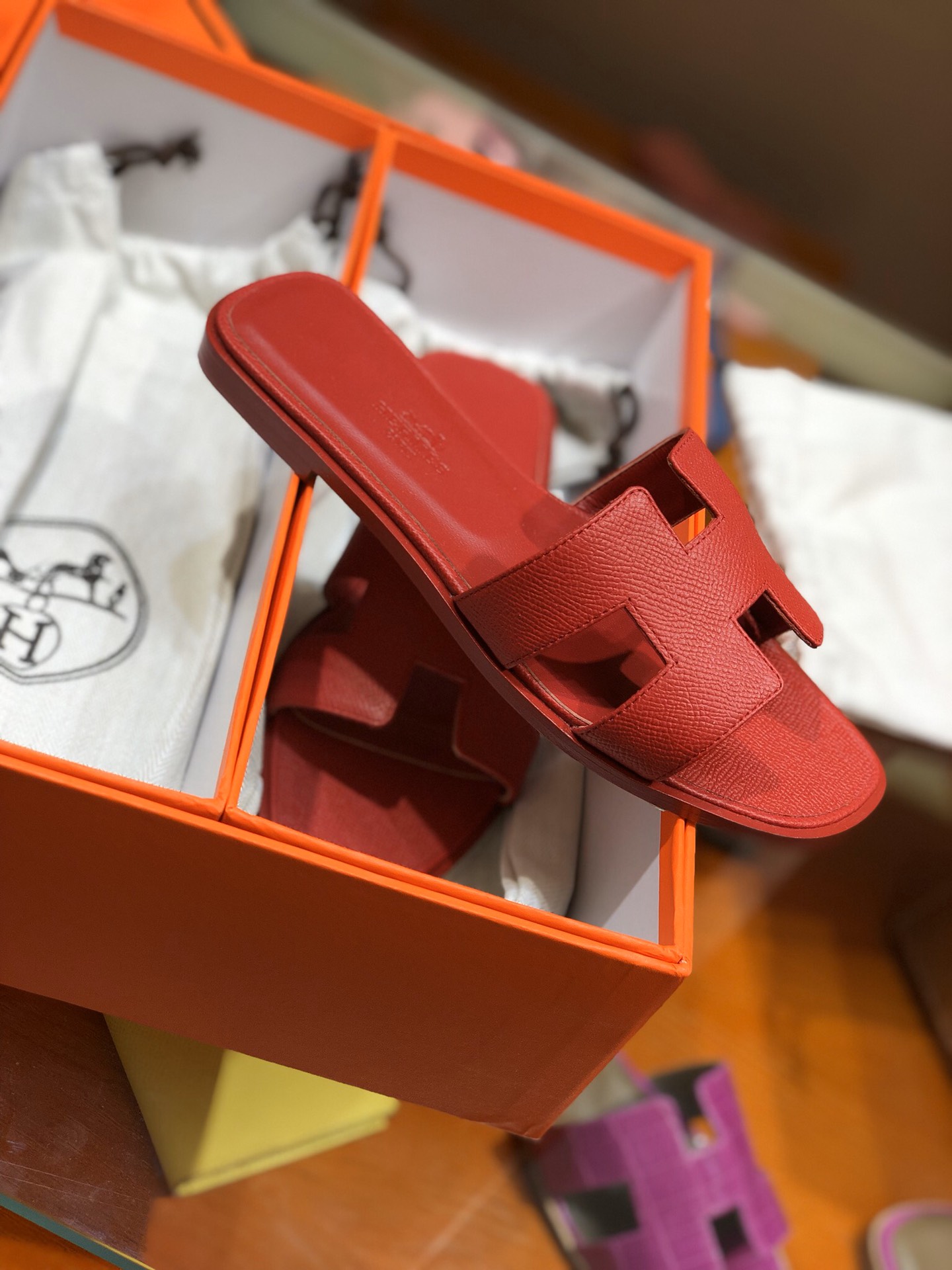 TOP HERMES Slippers - Red