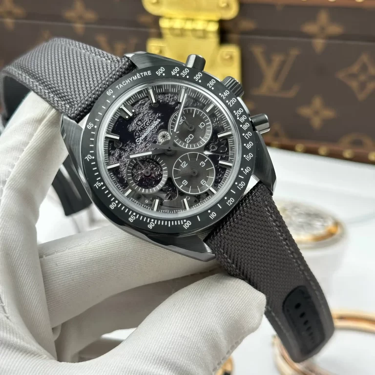 Omega Speedmaster 310.92.44.50.06.001 Dark Side of the Moon Watch 44.25mm – VIP Version