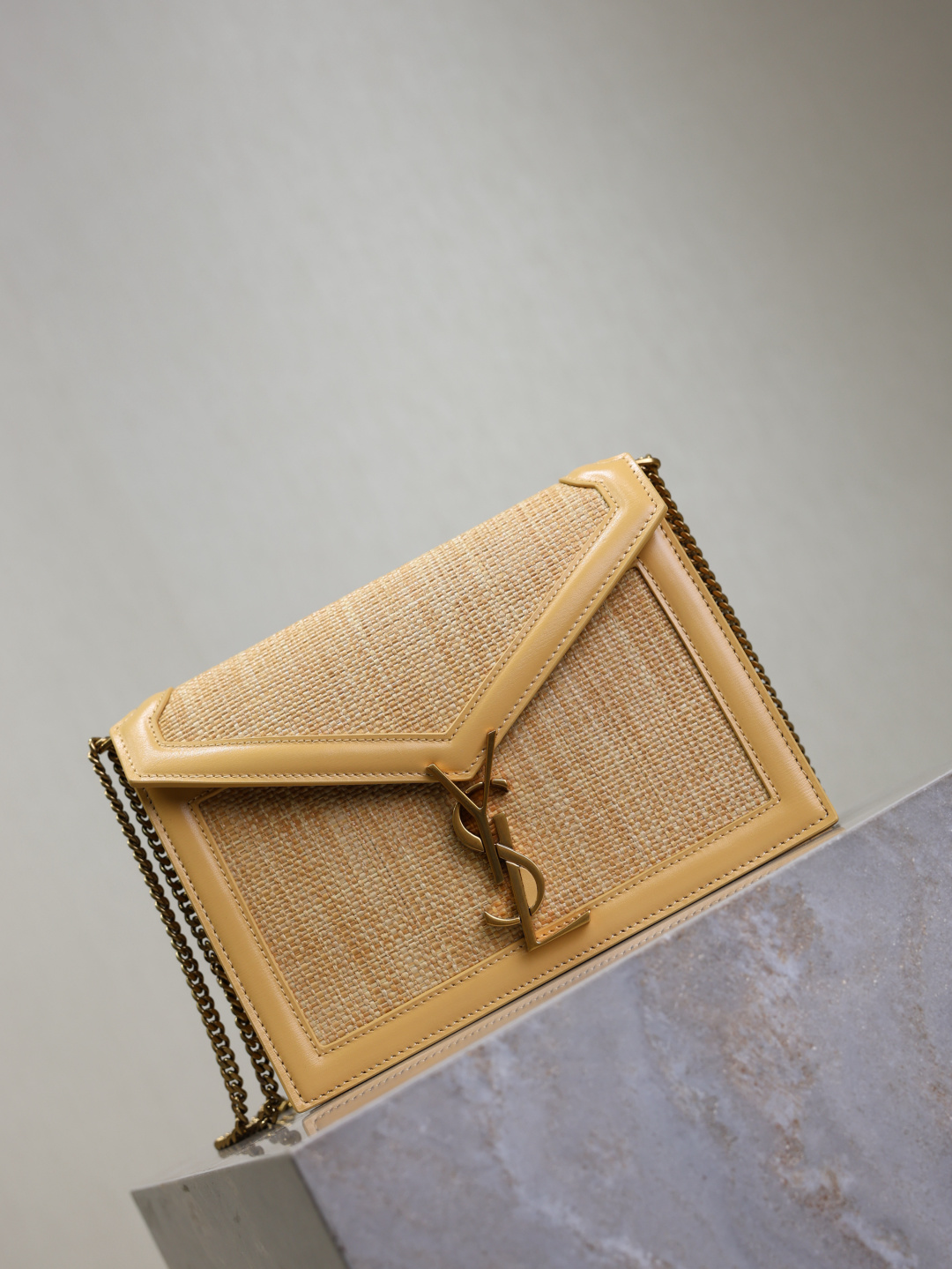 TOP Yves Saint Laurent YSL Cassandra Clasp Bag Cowhide with Woven Details 22x16.5x5.5cm - Apricot