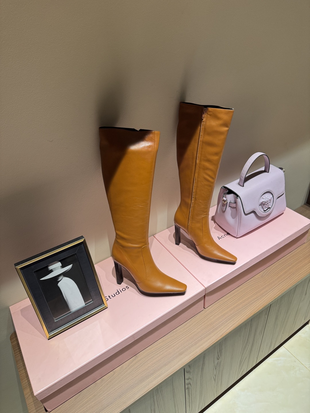 TOP Yves Saint Laurent YSL Long Boots Calfskin - 3 Colors