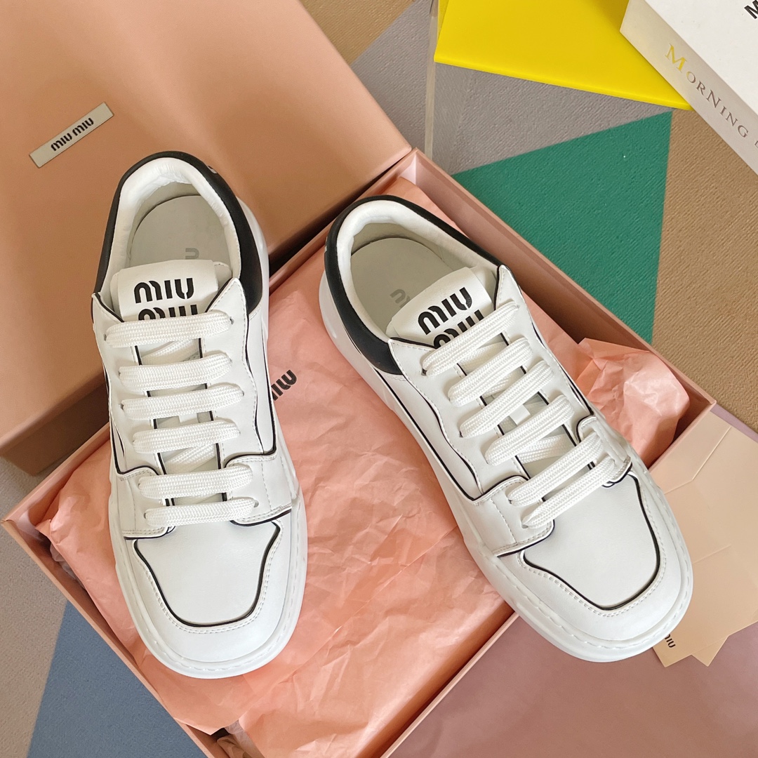 TOP Miu Miu Casual Sneakers