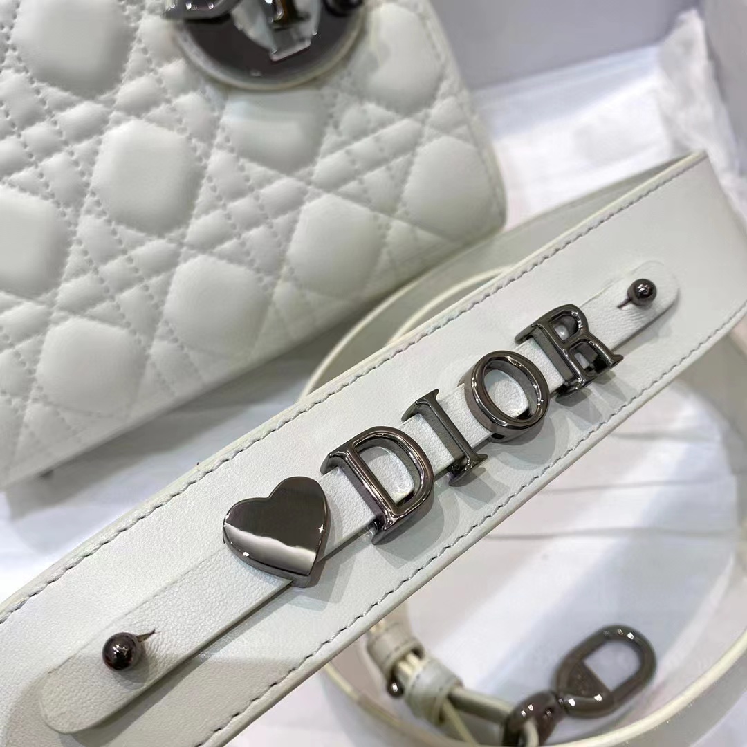 TOP Christian Dior Lady Christian Dior Bag 20x17x9 CM- White