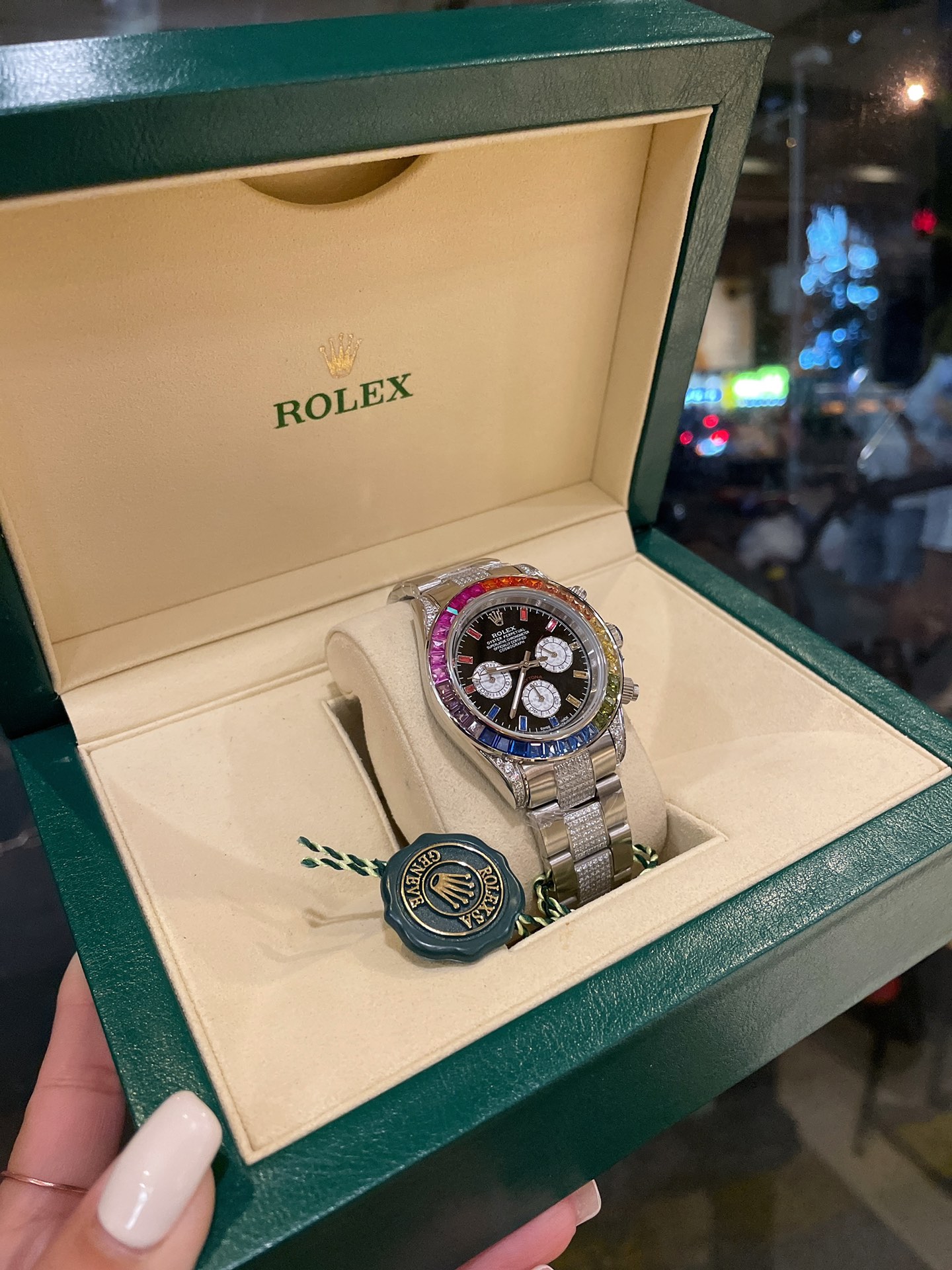 TOP ROLEX Daytona Rainbow Black Dial - Rose Gold