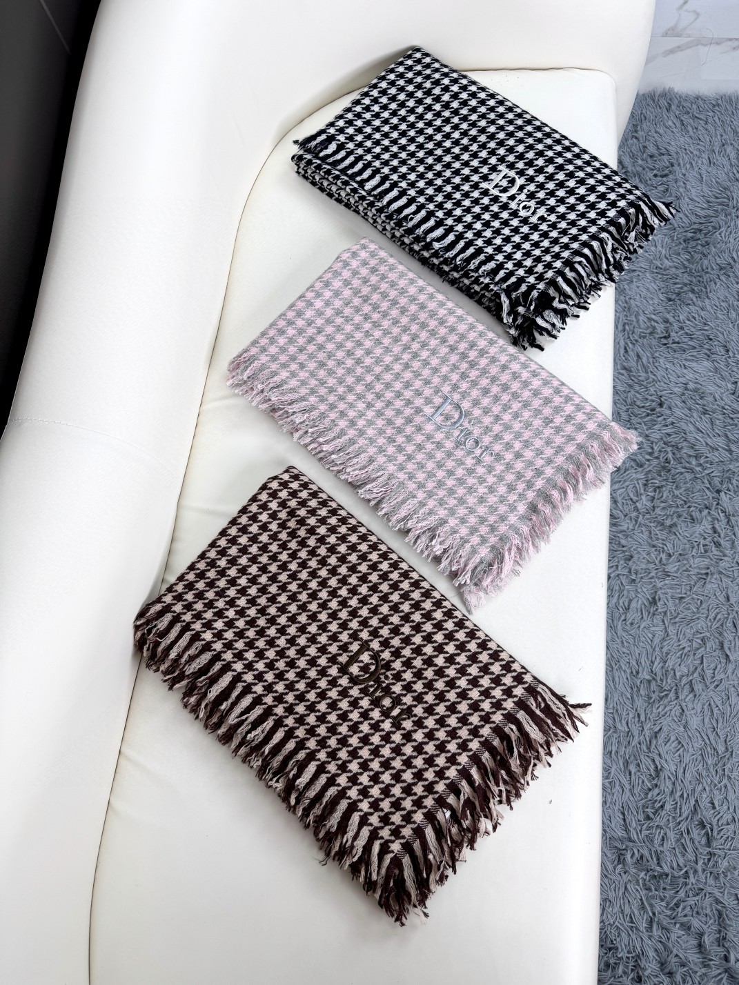 TOP Christian Dior Houndstooth Scarf 80x210cm - 3 Colors