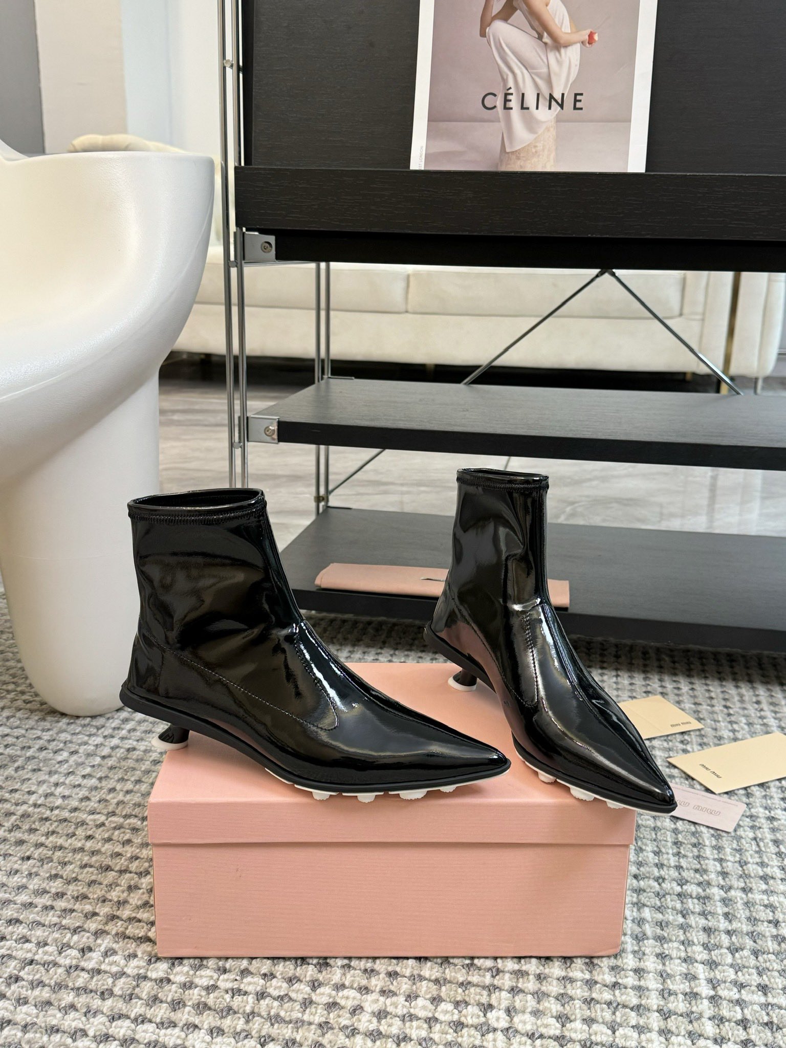 TOP Miu Miu Mary Jane Patent Leather Low Heel Boots - 2 Color