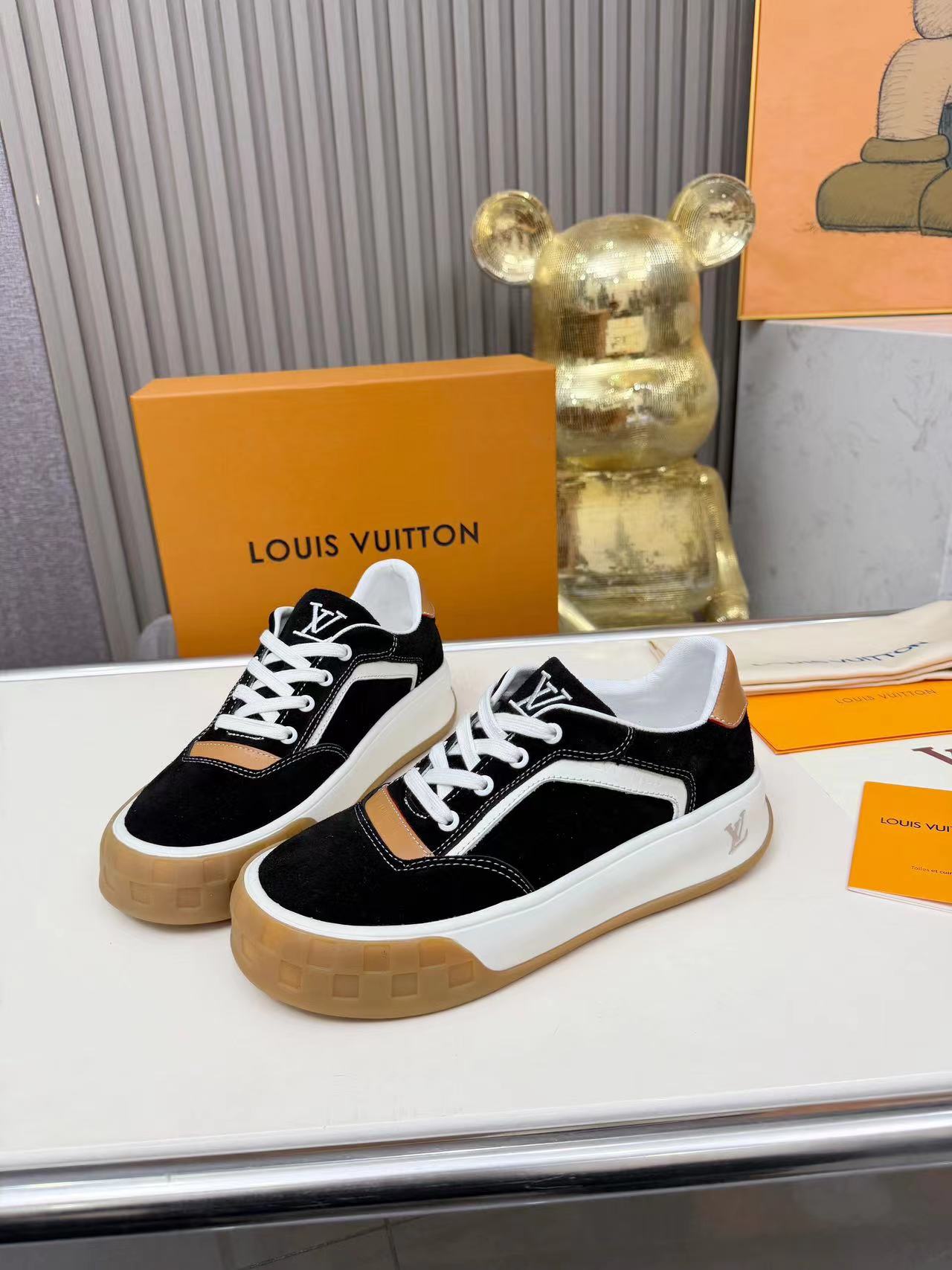 AAAShoes Louis Vuitton Platform Sneakers Black Suede Leather Low‑top Unisex Casual Shoes