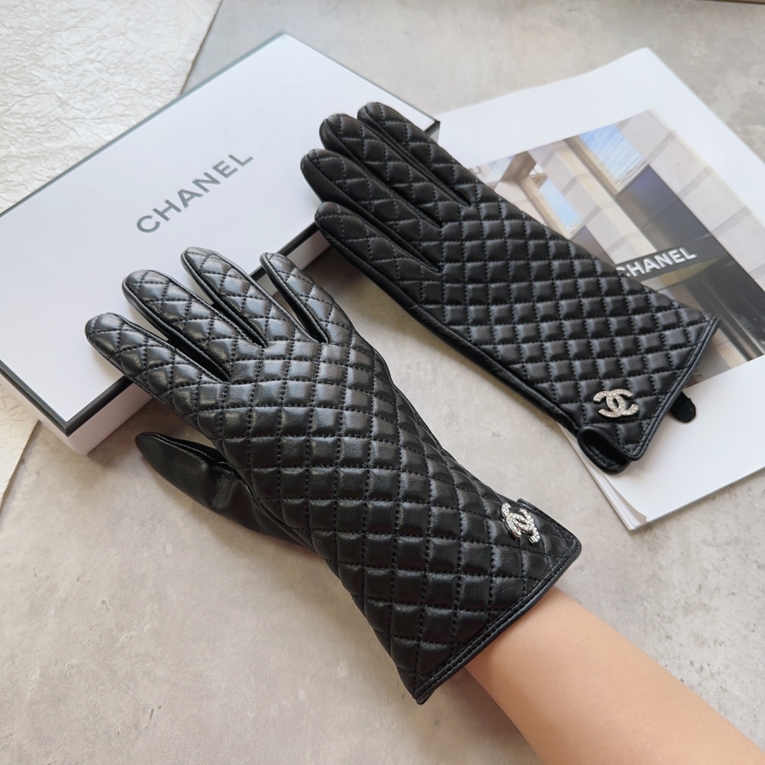 TOP CHANEL  New Women's Gloves First Grade Sheepskin - Black