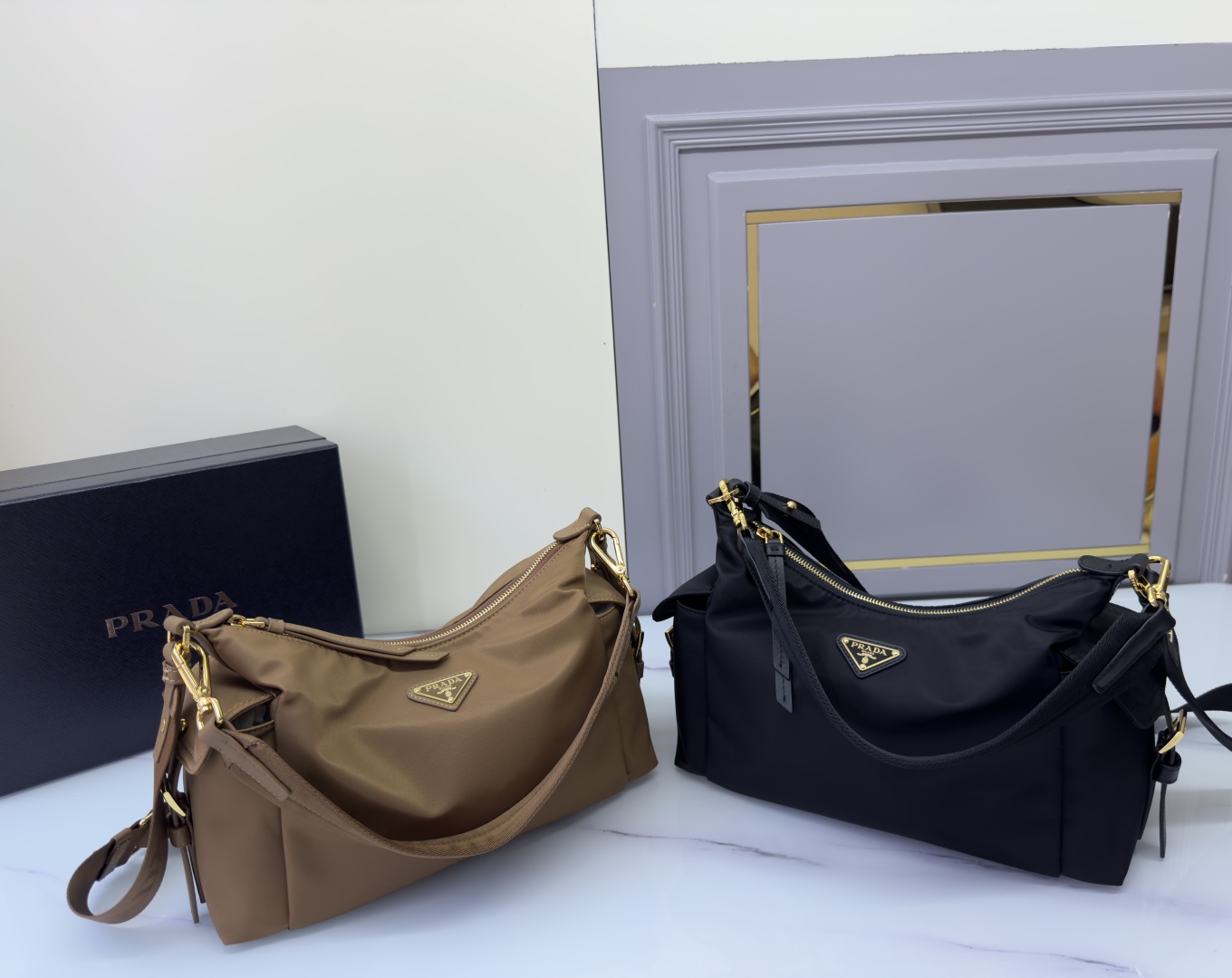 TOP PRADA Explore Bag Re-Nylon 32x22x11.5cm - 2 Colors