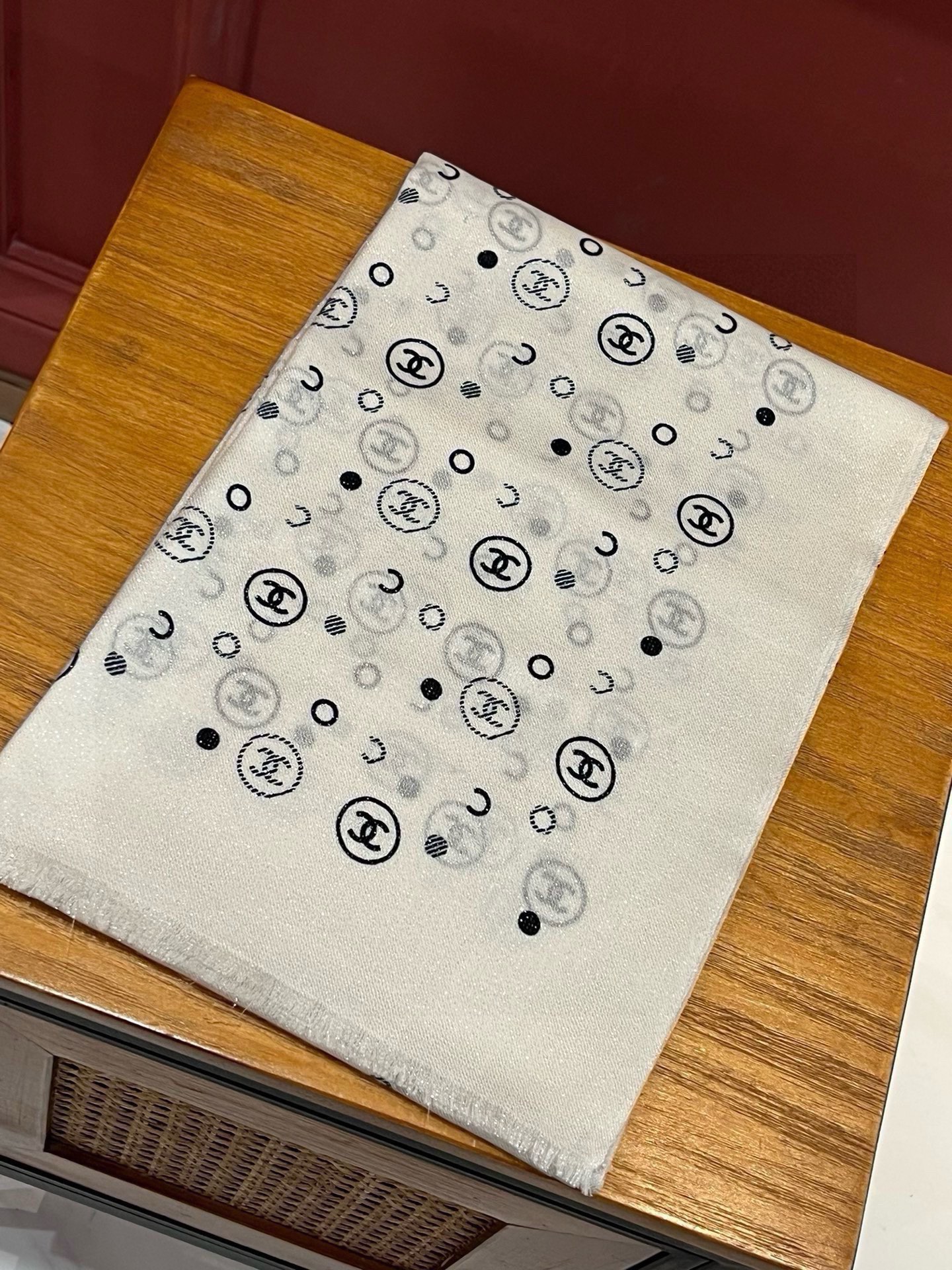 TOP CHANEL Cashmere Scarf 100x200cm-2 Colors