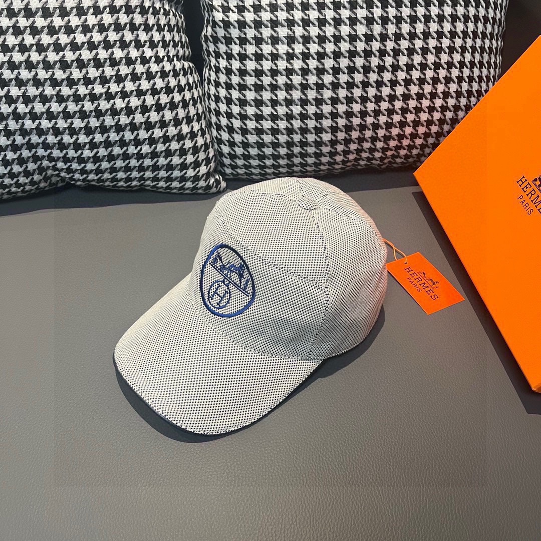 TOP HERMES Baseball Hat - White and Blue