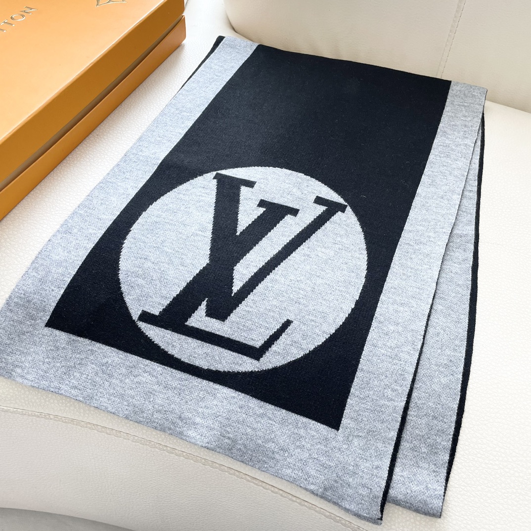TOP Louis Vuitton LV Wool Scarf 180*32cm - 2 Color