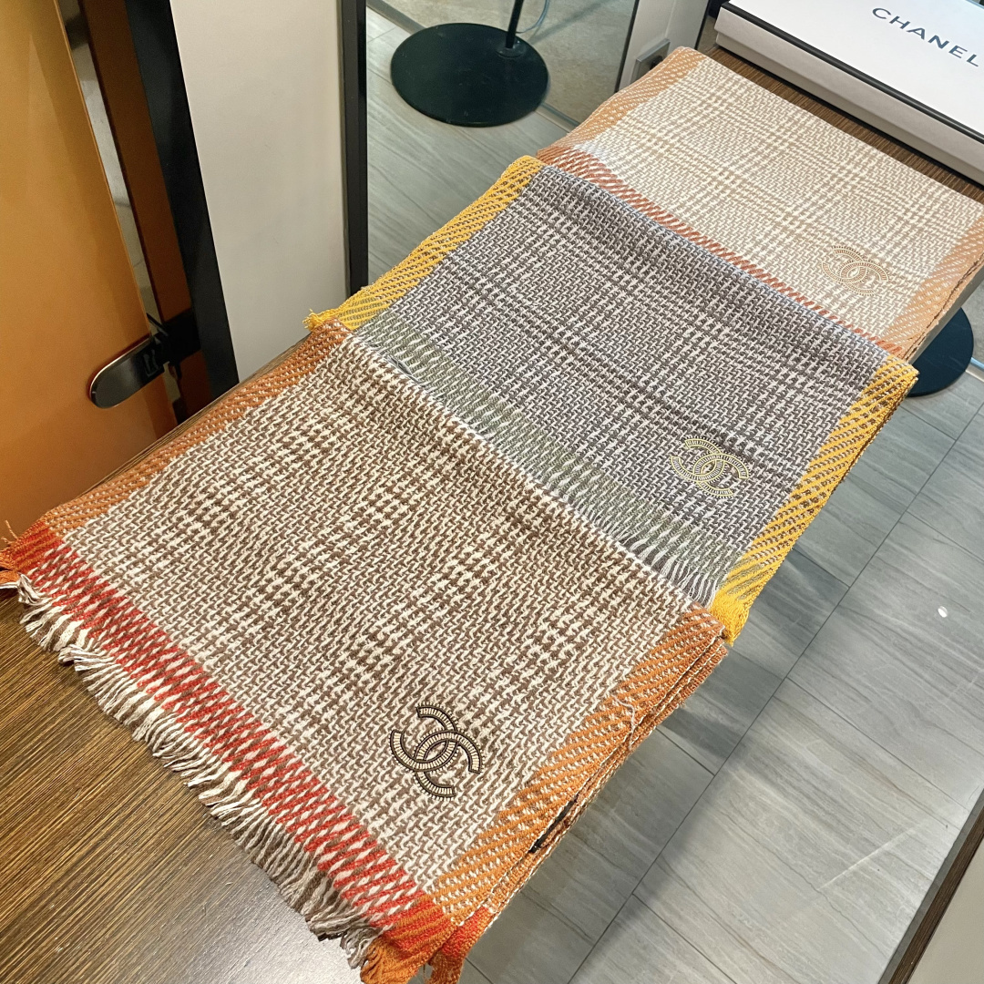 TOP CHANEL Cashmere  Scarf 38*200 cm - 3 Colors