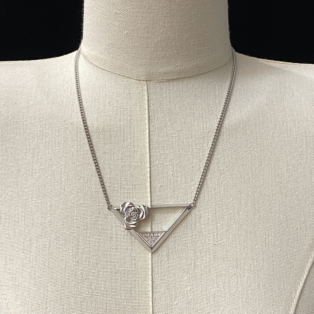 TOP PRADA Hollow Necklace - Silver/Gold