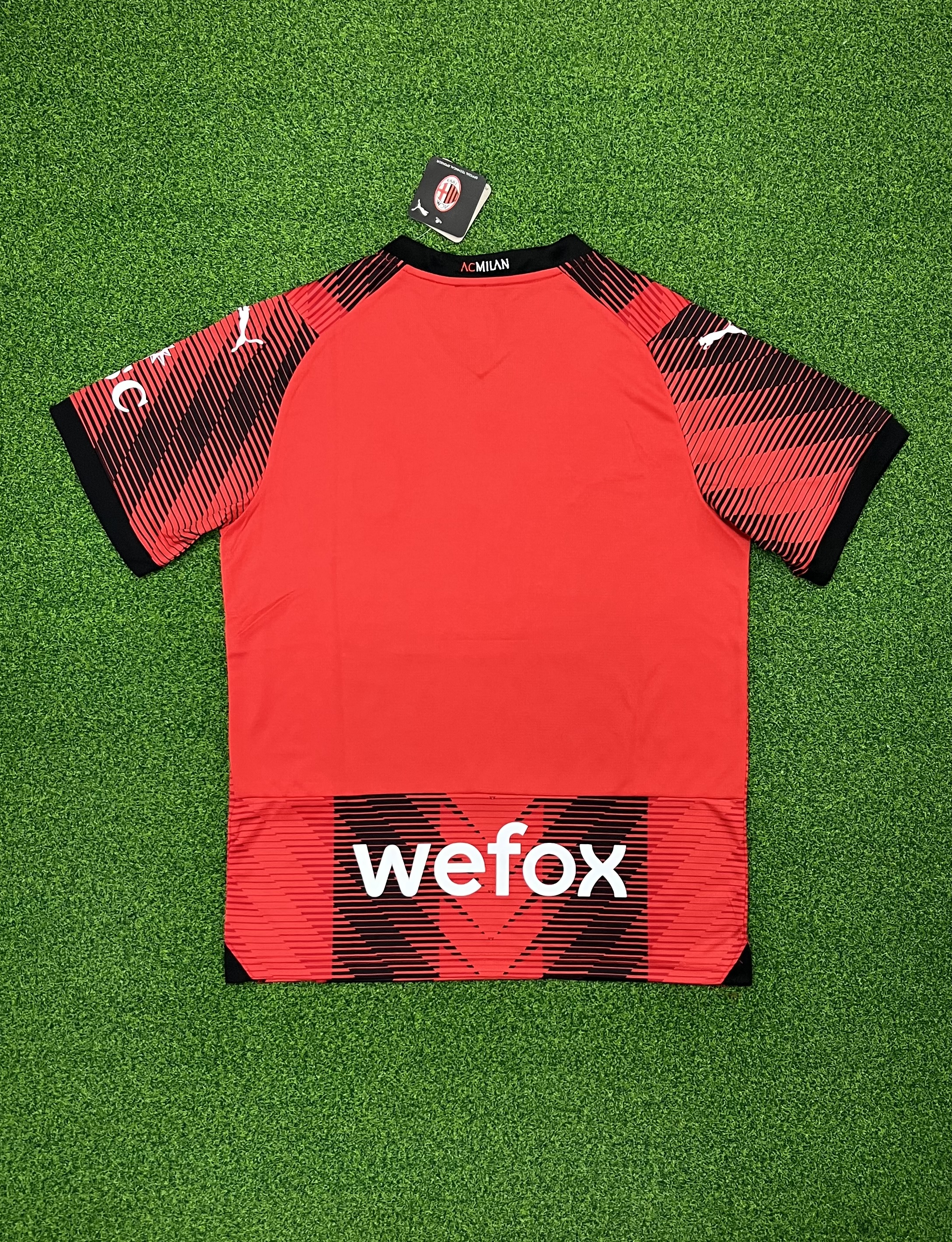 2425 AC Milan Authentic Home jersey.Player embroidery version