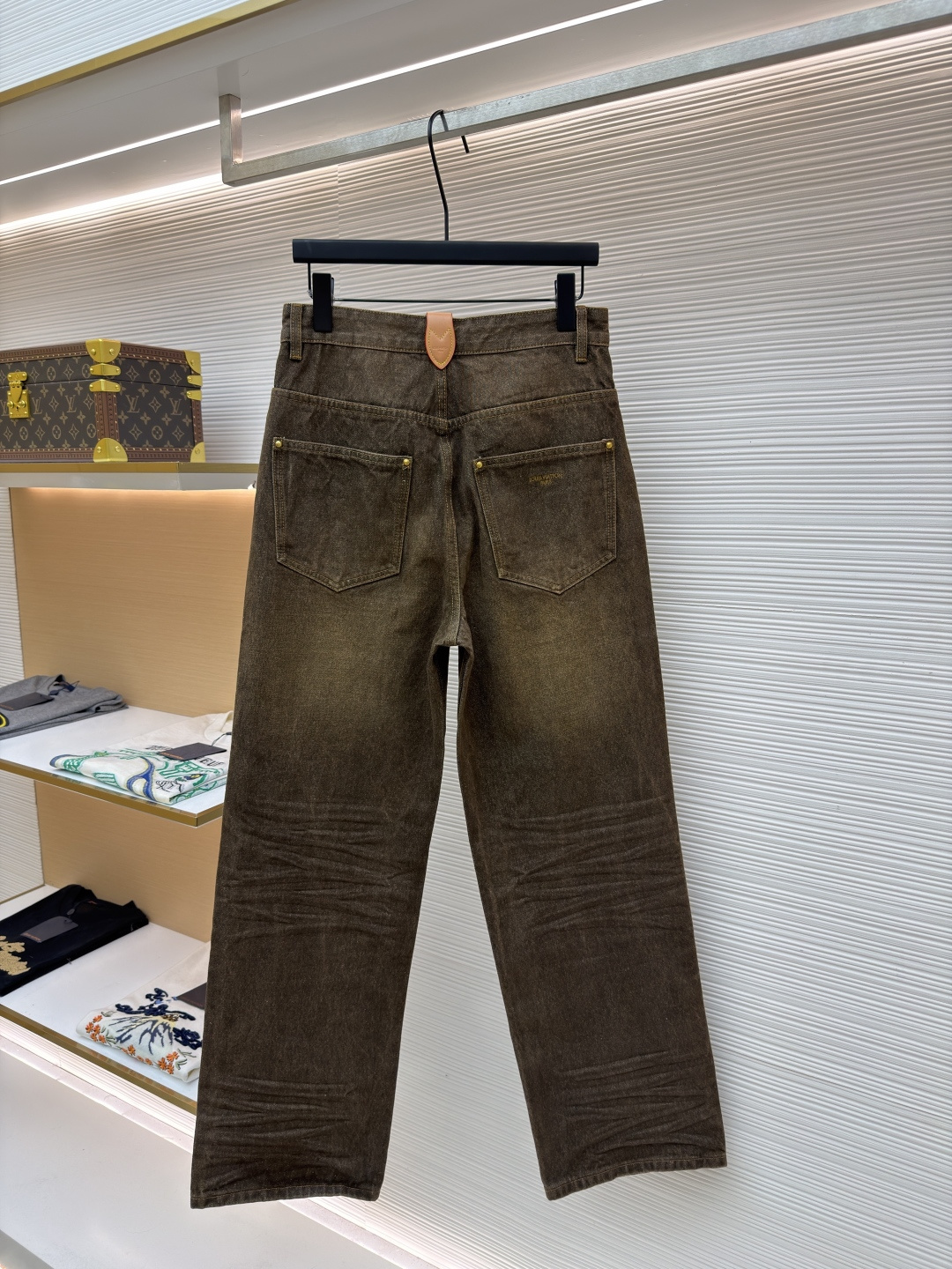 LOUIS VUITTON 口袋字母刺绣卡车牛仔裤
