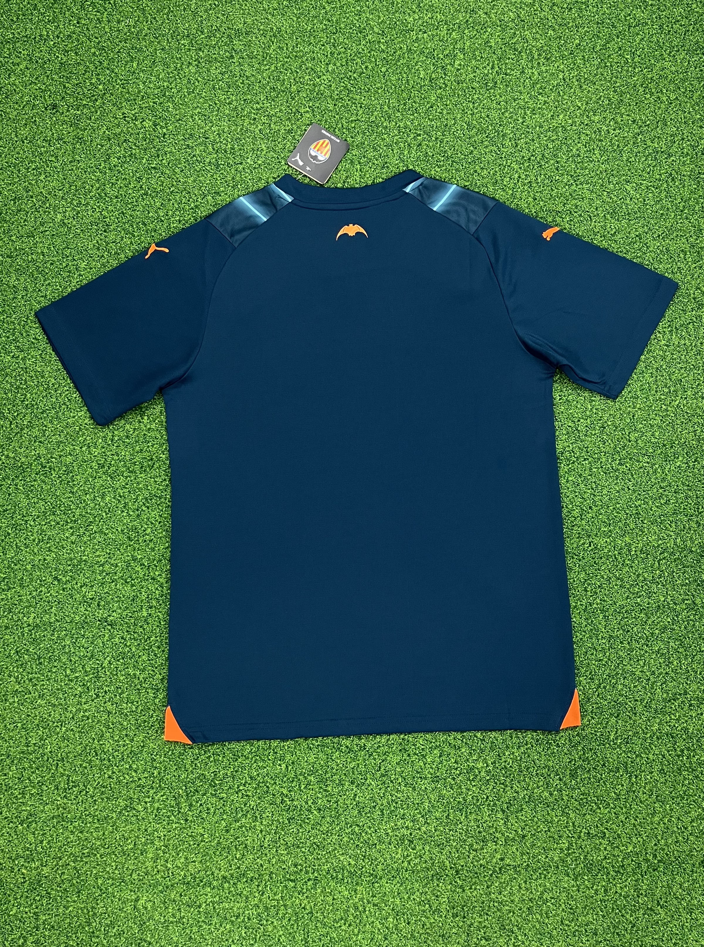 2425 Valencia Away jersey.Player embroidery version