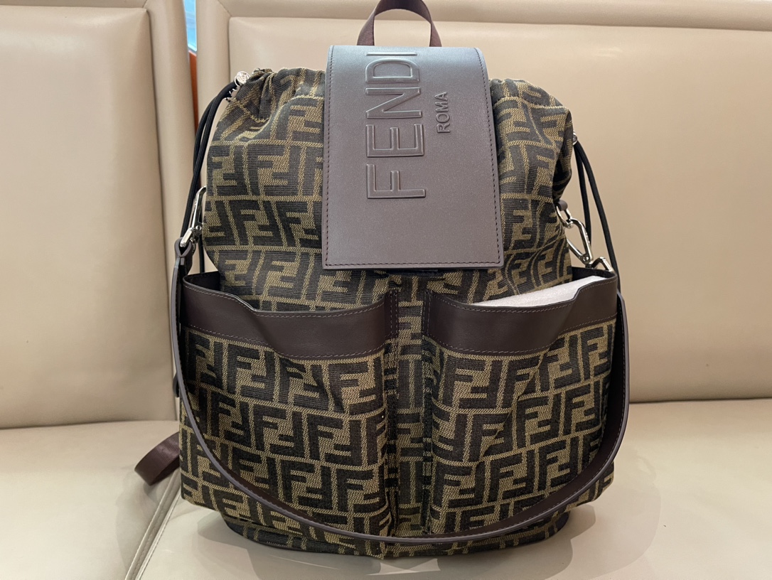 TOP FENDI FF Jacquard Fabric Backpack 31×16×36cm -Brown