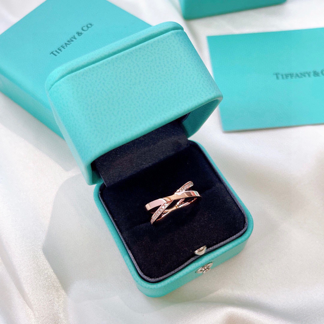 TOP Tiffany and Co. Ring-Rose Gold