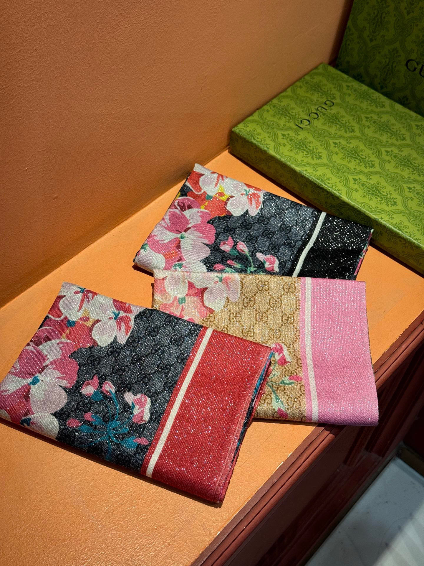 TOP GUCCI Cashmere Scarf 110 x 200cm - 3 Color