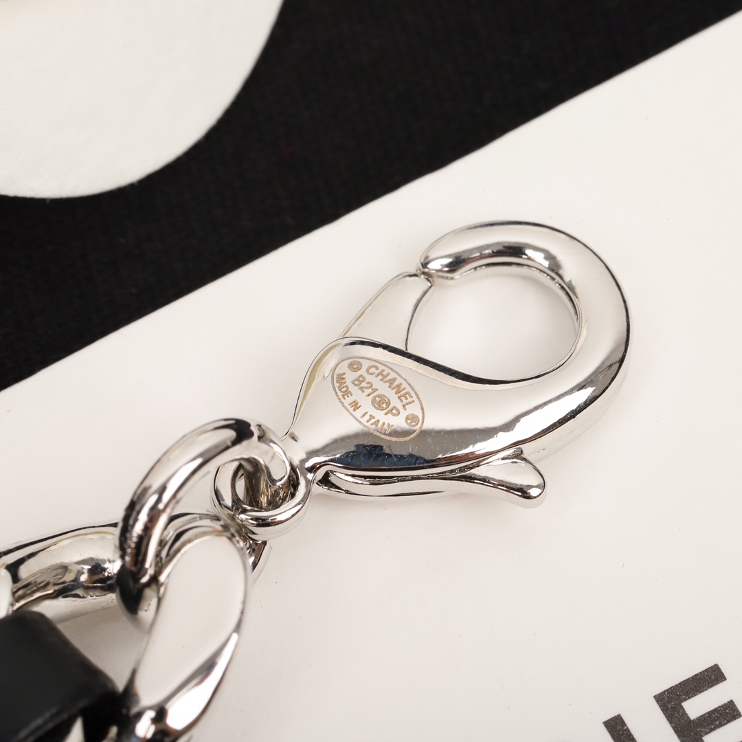 TOP CHANEL CC Choker Necklace-Black