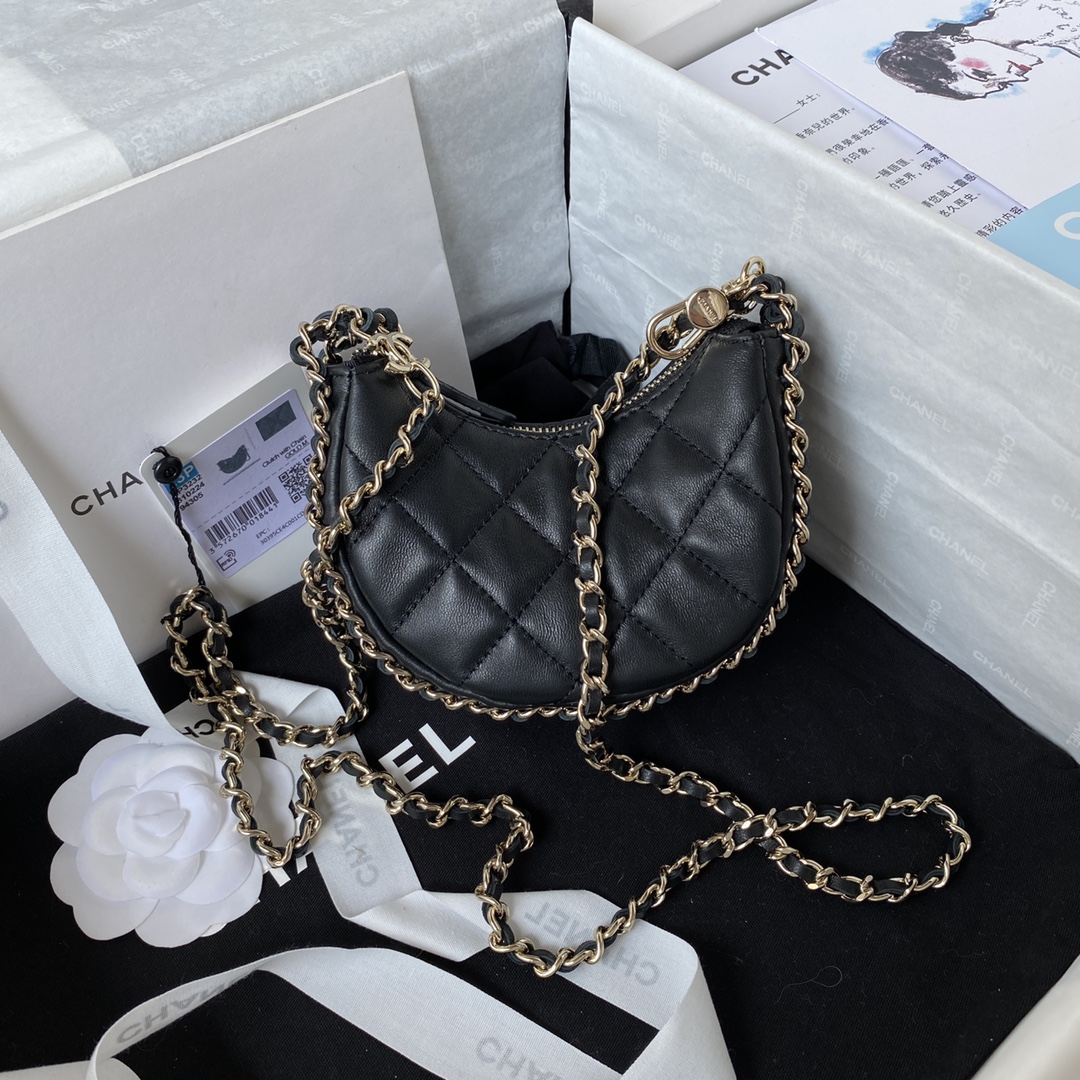 TOP CHANEL Moon Bag - GHW - Black