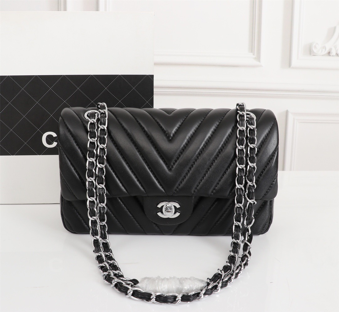 Chanel Clacssic Flap CF Chain Shoulder Strap Bag (Perfect Replica）