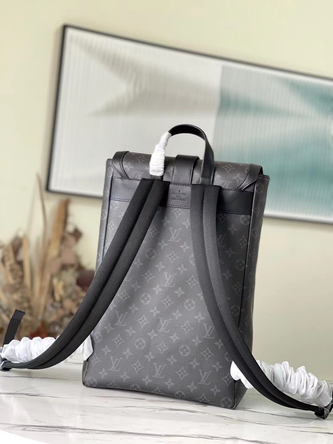 TOP Louis Vuitton LV Men's Saumur Backpack - 27.0 x 42.0 x 13.0cm - Black