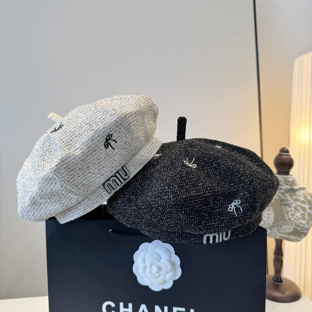TOP Miu Miu Beret Hat - 2 Colors