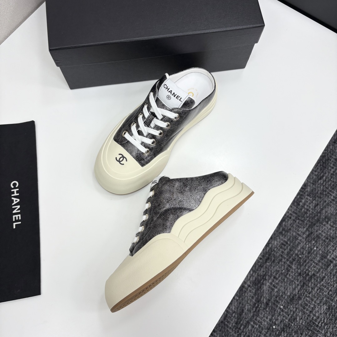 TOP CHANEL Casual Sneakers - 8 Colors